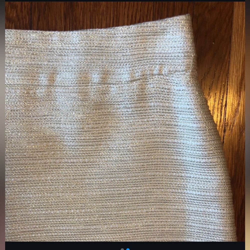 Anthropologie ivory and gold metallic tweed skirt Size 6